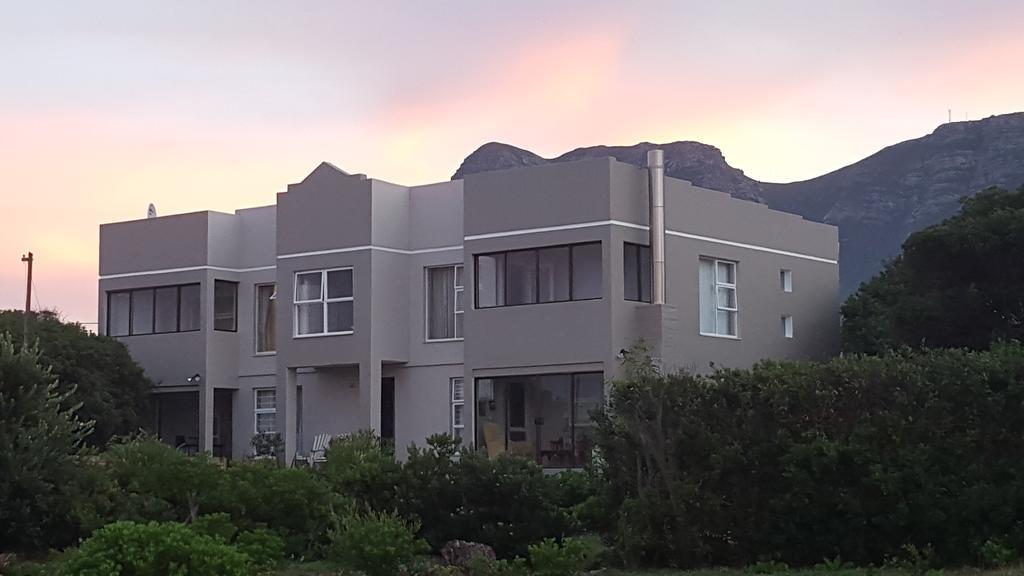 Strandloper Apartments Hermanus Εξωτερικό φωτογραφία