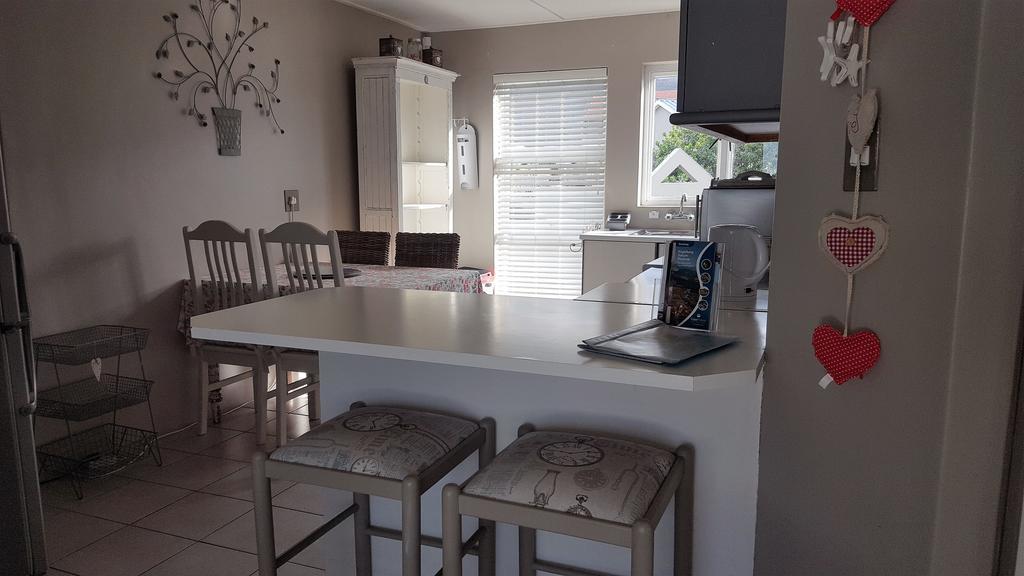 Strandloper Apartments Hermanus Εξωτερικό φωτογραφία